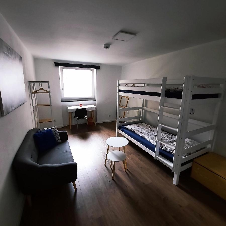 Full Flat 3 Bedrooms Saarbrucken Center -11 People Zewnętrze zdjęcie